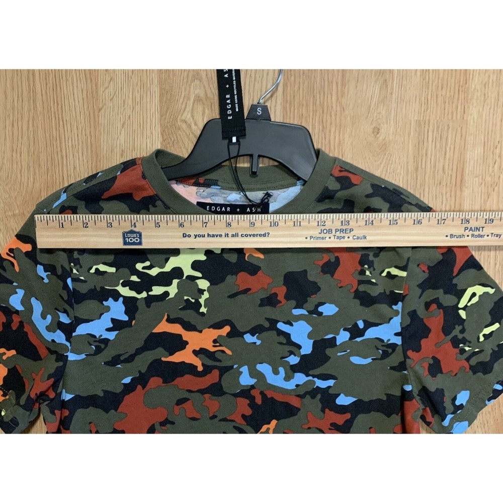 Edgar + Ash Men's Tshirt Multicolor Camouflage Neck Short Sleeve Size Small NWT - Picture 4 of 7